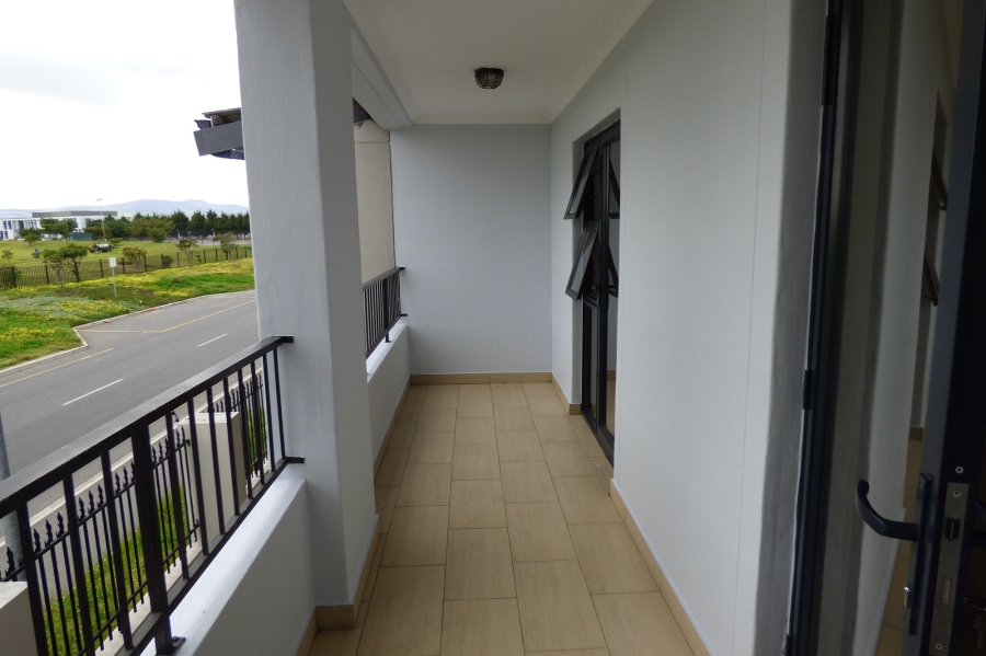 2 Bedroom Property for Sale in Parklands North Western Cape
